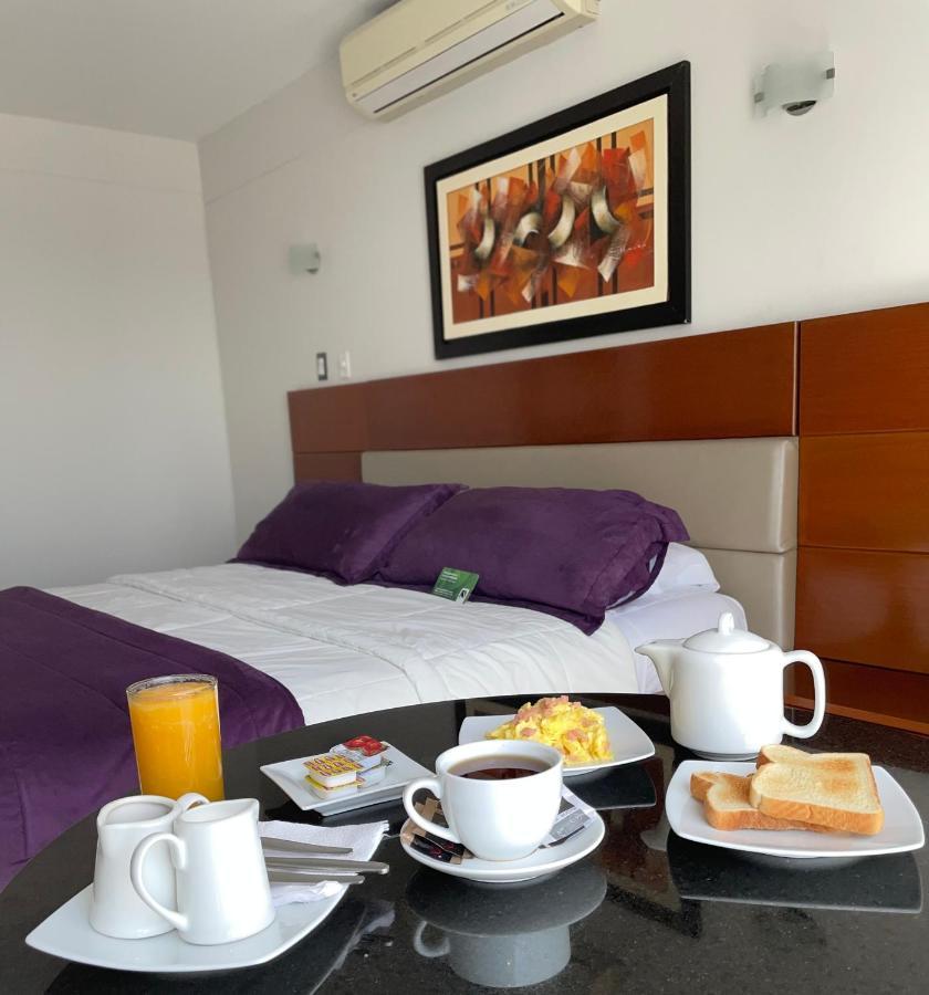 Sunec Hotel Чиклайо Экстерьер фото