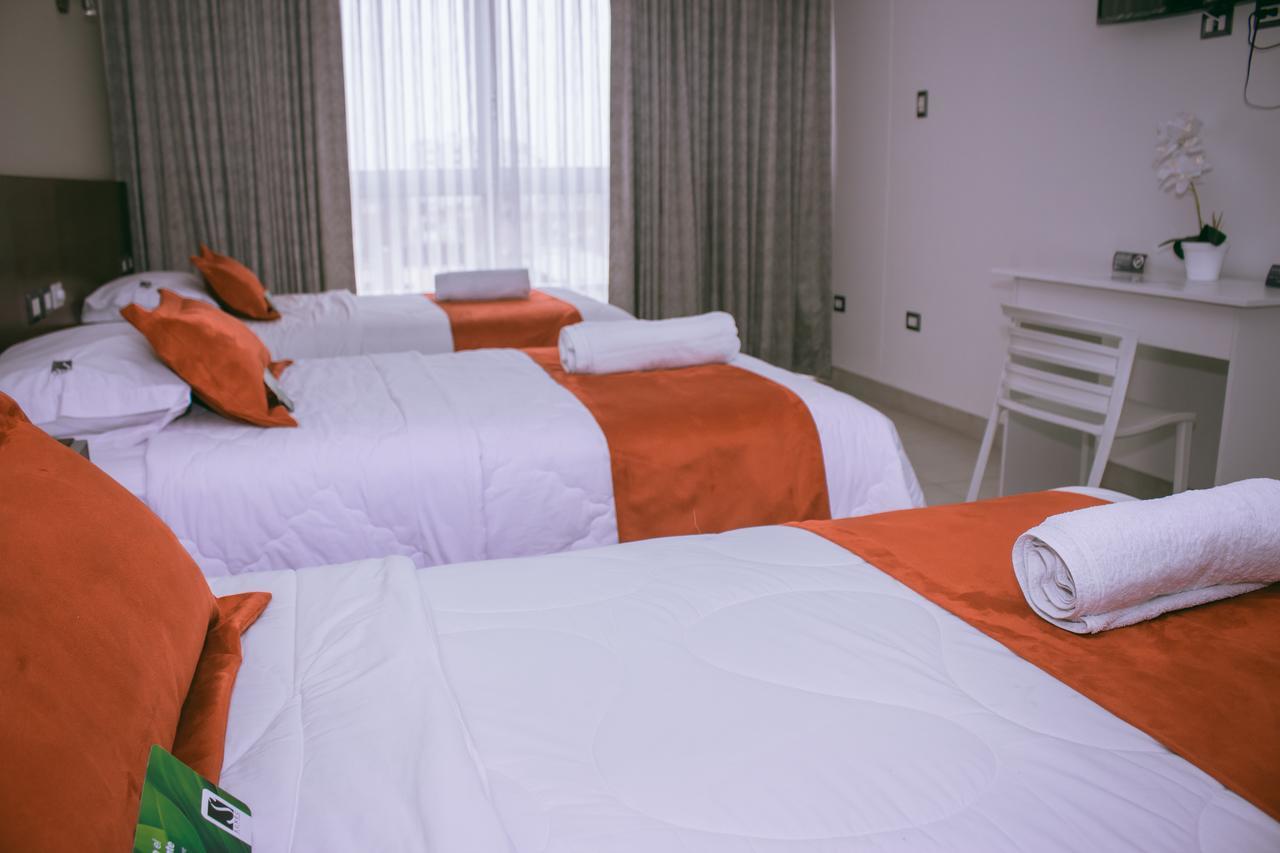 Sunec Hotel Чиклайо Экстерьер фото