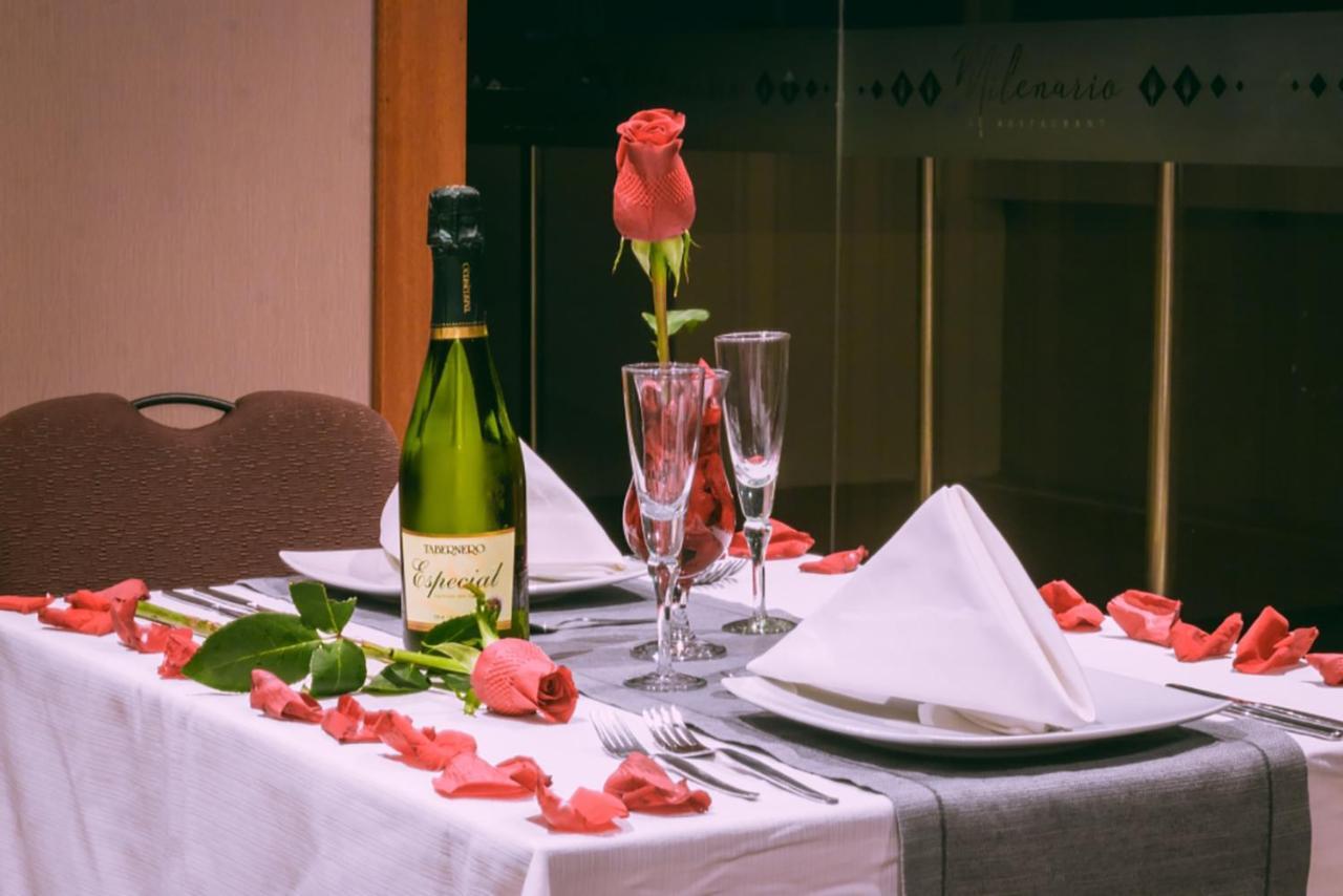 Sunec Hotel Чиклайо Экстерьер фото